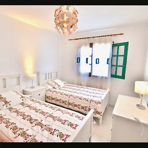 https://terracitas-28-27.in-canary-islands.com